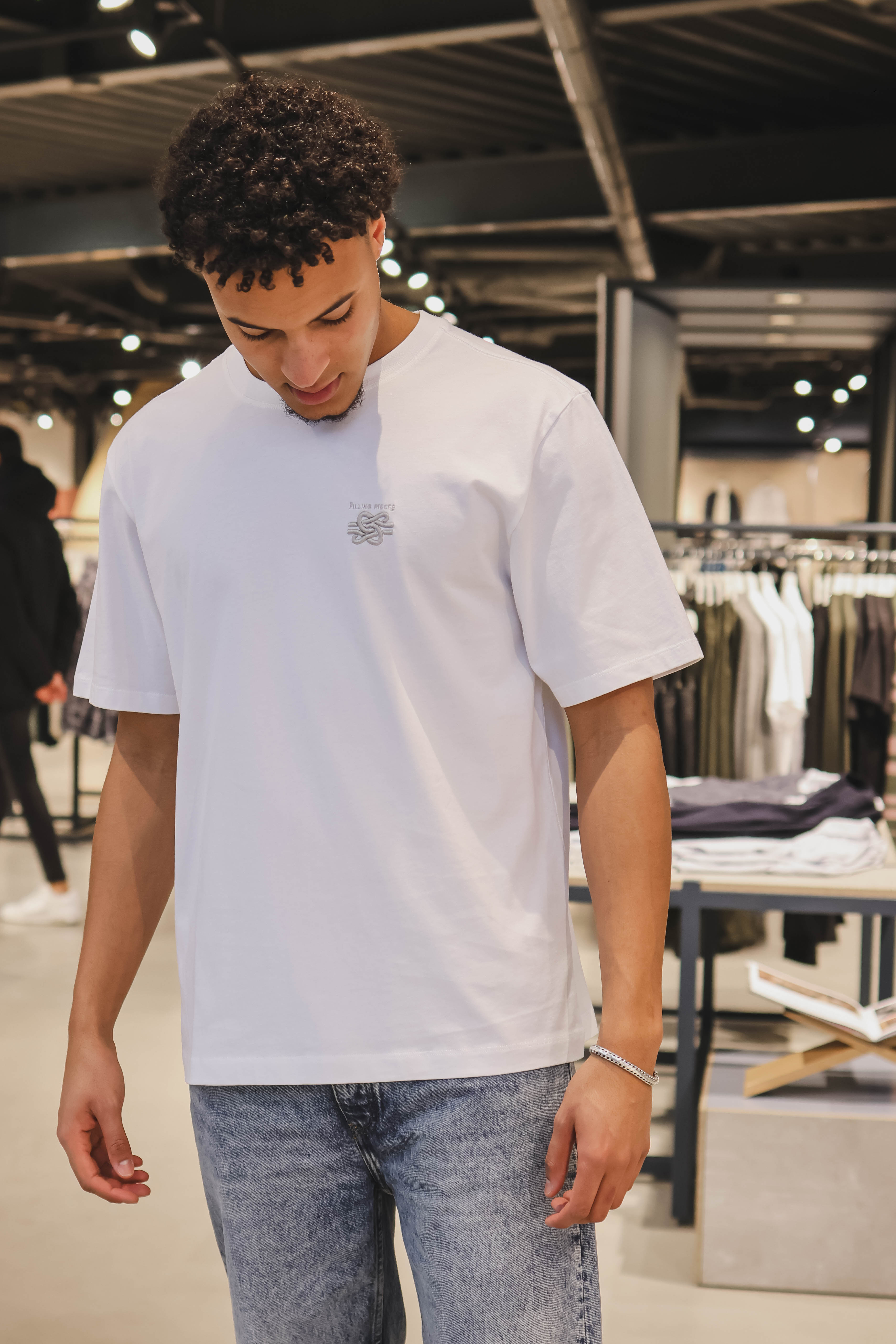 T-Shirt Embr Knot